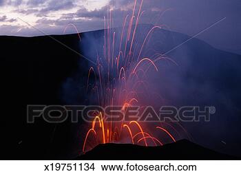 Stock Photo - tanna vanuatu, 
yasur volcano 
erupting, dusk. 
fotosearch - search 
stock photos, 
pictures, images, 
and photo clipart