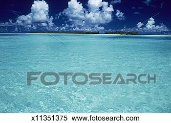 Stock Image - french polynesia, 
tahiti, tropical 
seascape. fotosearch 
- search stock 
photos, pictures, 
images, and photo 
clipart