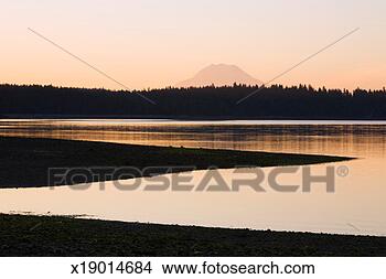 Stock Photo - usa,  washington, 
 puget sound, 
 hope island state 
park view of puget. 
fotosearch - search 
stock photos, 
pictures, images, 
and photo clipart