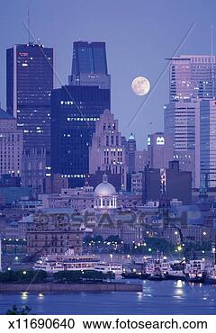 Stock Photography - canada, quebec, 
montreal, skyline 
at moonrise. fotosearch 
- search stock 
photos, pictures, 
images, and photo 
clipart