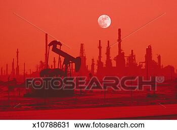 Stock Photography - usa, california, 
refinery oil pump 
and full moon 
(digital composite). 
fotosearch - search 
stock photos, 
pictures, images, 
and photo clipart