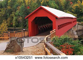 Stock Photography - wakefield covered 
bridge. fotosearch 
- search stock 
photos, pictures, 
images, and photo 
clipart
