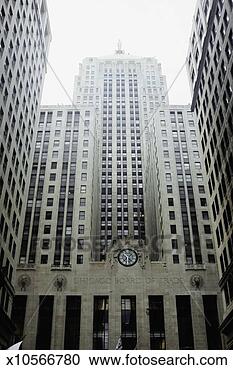 Stock Photography - facade of a building, 
chicago board 
of trade, chicago, 
illinois, usa. 
fotosearch - search 
stock photos, 
pictures, images, 
and photo clipart