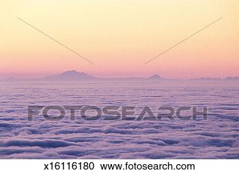 Stock Photography - hurricane ridge, 
olympic national 
park, washington, 
usa. fotosearch 
- search stock 
photos, pictures, 
images, and photo 
clipart