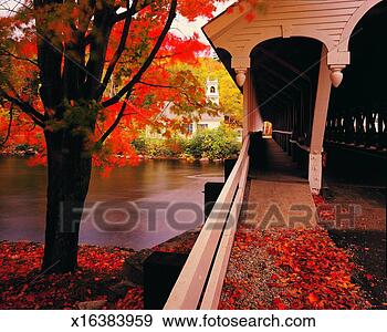 Stock Photograph - fall scene,  the 
union church and 
covered bridge 
at stark,  new. 
fotosearch - search 
stock photos, 
pictures, images, 
and photo clipart
