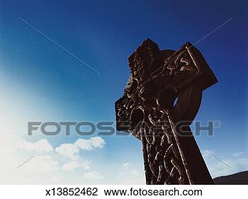Stock Photo - celtic cross, 
scotland. fotosearch 
- search stock 
photos, pictures, 
images, and photo 
clipart