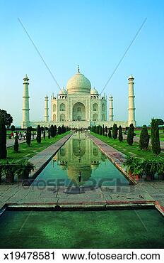 Stock Photography - taj mahal, uttar 
pradesh, india. 
fotosearch - search 
stock photos, 
pictures, images, 
and photo clipart