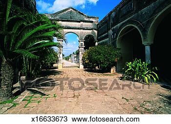 Stock Photo - yaxcopoil hacienda, 
yucatan, mexico. 
fotosearch - search 
stock photos, 
pictures, images, 
and photo clipart