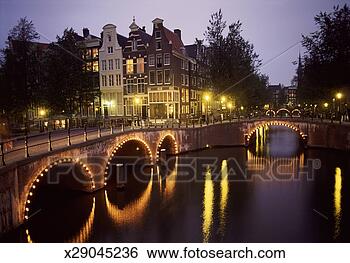 Stock Photo - bridge over keizersgracht 
canal, amsterdam, 
holland, europe. 
fotosearch - search 
stock photos, 
pictures, images, 
and photo clipart