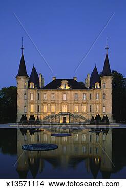 Stock Photo - chateau pichon 
longueville, bordeaux, 
france. fotosearch 
- search stock 
photos, pictures, 
images, and photo 
clipart