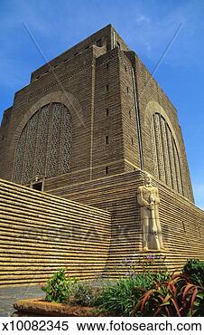 Stock Image - voortrekker monument, 
pretoria, south 
africa. fotosearch 
- search stock 
photos, pictures, 
images, and photo 
clipart