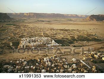 Stock Photo - aerial view of 
shibam, yemen, 
middle east. fotosearch 
- search stock 
photos, pictures, 
images, and photo 
clipart
