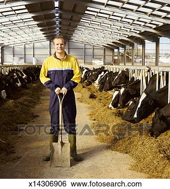 http://comps.fotosearch.com/comp/FSD/FSD299/portrait-paysan-salopette_~x14306906.jpg