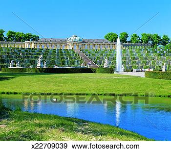 Stock Photograph - formal gardens 
and sansoucci 
palace, potsdam, 
brandenburg, germany. 
fotosearch - search 
stock photos, 
pictures, images, 
and photo clipart
