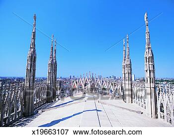Picture - ornate rooftop 
of the duomo, 
milan, italy. 
fotosearch - search 
stock photos, 
pictures, images, 
and photo clipart