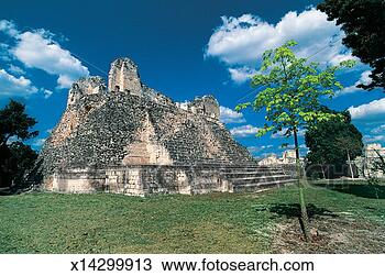 Stock Photo - ruins of a mayan 
temple at becan, 
yucatan, mexico. 
fotosearch - search 
stock photos, 
pictures, images, 
and photo clipart