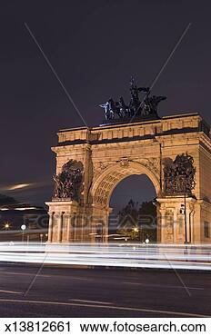 Stock Photography - usa, new york, 
new york city, 
brooklyn, memorial 
arch, night. fotosearch 
- search stock 
photos, pictures, 
images, and photo 
clipart