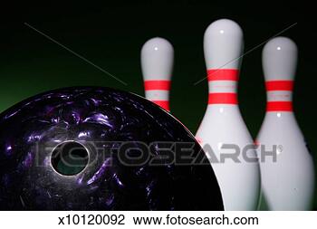 Stock Photo - bowling ball and 
bowling pins (focus 
on ball in foreground). 
fotosearch - search 
stock photos, 
pictures, images, 
and photo clipart
