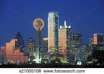 Dallas+texas+skyline+at+night