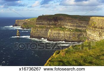 Picture - ireland, clare, 
cliffs of moher. 
fotosearch - search 
stock photos, 
pictures, images, 
and photo clipart