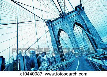 Picture - brooklyn bridge, 
new york city, 
new york. fotosearch 
- search stock 
photos, pictures, 
images, and photo 
clipart
