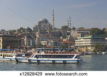 Stock Photograph - mosque and ferries 
in istanbul, turkey. 
fotosearch - search 
stock photos, 
pictures, images, 
and photo clipart