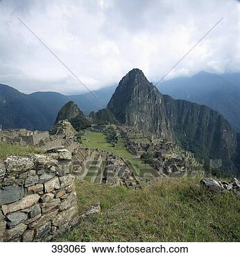 incan ruins