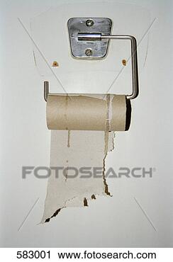 empty-toilet-paper_%7E583001.jpg