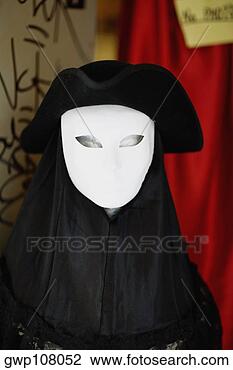 Stock Photo - close-up of a 
mannequin in a 
store. fotosearch 
- search stock 
photos, pictures, 
images, and photo 
clipart