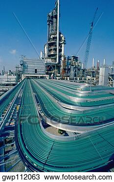 Stock Photo - oil refinery in 
philadelphia, 
pennsylvania. 
fotosearch - search 
stock photos, 
pictures, images, 
and photo clipart