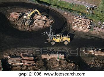 Banco de Imagem - sawmill,  registro, 
 manipulador, 
 trabalho,  idaho. 
fotosearch - busca 
de fotos, imagens 
e clipart