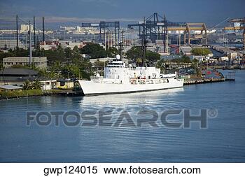 Banco de Imagem - cruzeiro,  navio, 
 doca. fotosearch 
- busca de fotos, 
imagens e clipart