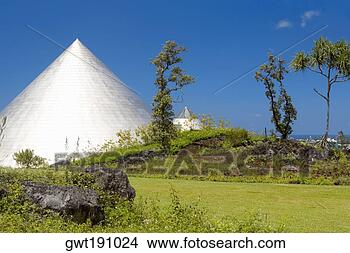 Stock Photo - pyramid in a field, 
 imiloa astronomy 
center of hawaii, 
 hilo,  big. fotosearch 
- search stock 
photos, pictures, 
images, and photo 
clipart