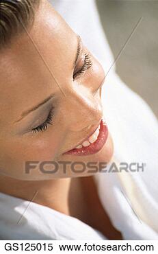 Stock Image - portrait, beauty, 
woman, person, 
thirty-something. 
fotosearch - search 
stock photos, 
pictures, images, 
and photo clipart