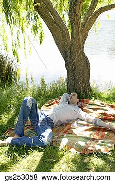 Sleeping+man+under+tree