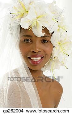 Banco de Imagem - mulher,  flores, 
 dela,  cabeça. 
fotosearch - busca 
de fotos, imagens 
e clipart