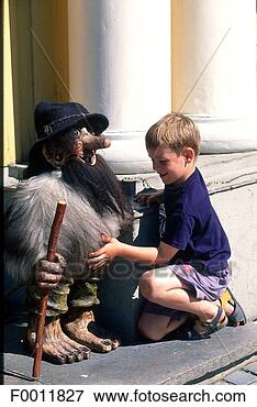 Picture - travel, travel 
norway, europe, 
exterior, open 
air, people. fotosearch 
- search stock 
photos, pictures, 
images, and photo 
clipart