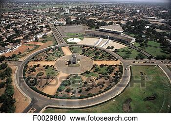 Stock Photography - togo, lomé, independance 
square and house 
of the party. 
fotosearch - search 
stock photos, 
pictures, images, 
and photo clipart