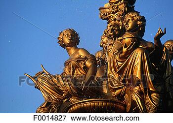 Picture - scotland, fountain 
below edinburgh 
castle. fotosearch 
- search stock 
photos, pictures, 
images, and photo 
clipart