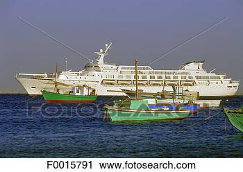 Stock Photography - egypt, red sea, 
anchored bats 
at hourghada. 
fotosearch - search 
stock photos, 
pictures, images, 
and photo clipart