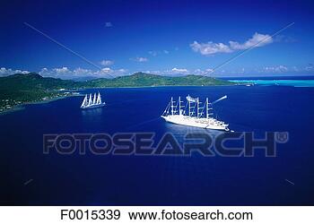 Stock Photograph - french polynesia, 
bora-bora, sailing 
boats, aerial. 
fotosearch - search 
stock photos, 
pictures, images, 
and photo clipart