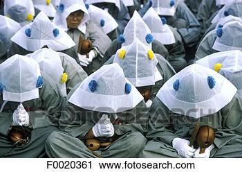 Stock Photography - south korea, seoul, 
buddhist nuns 
at pray. fotosearch 
- search stock 
photos, pictures, 
images, and photo 
clipart