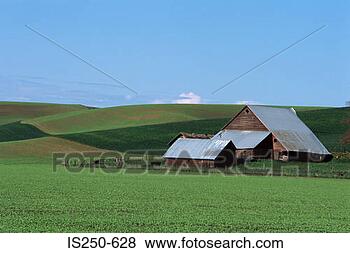 Stock Photo - barn on arable 
farm. fotosearch 
- search stock 
photos, pictures, 
images, and photo 
clipart