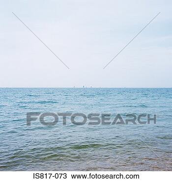 Stock Photo - sea and horizon. 
fotosearch - search 
stock photos, 
pictures, images, 
and photo clipart