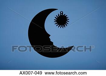 Arquivo Fotográficos - close-up,  dois, 
 sol,  lua,  dado 
forma,  objetos. 
fotosearch - busca 
de fotos, imagens 
e clipart