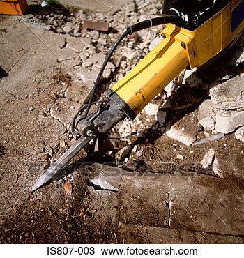 pneumatic-drill_~IS807-003.jpg