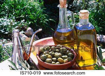 Stock Photograph - fresh olives on 
table. fotosearch 
- search stock 
photos, pictures, 
images, and photo 
clipart