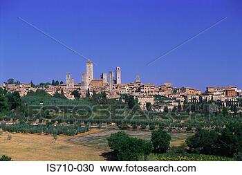 Stock Photography - townscape and 
clear sky. fotosearch 
- search stock 
photos, pictures, 
images, and photo 
clipart