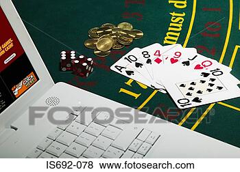Banco de Imagem - jogo,  laptop, 
 computador. fotosearch 
- busca de fotos, 
imagens e clipart