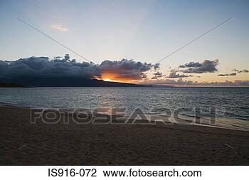 Stock Photo - sunset over the 
ocean. fotosearch 
- search stock 
photos, pictures, 
images, and photo 
clipart